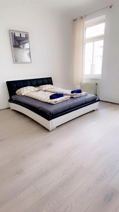 Private Room In Shared Apartment Pr4-9 Viena Exterior foto